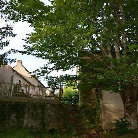Les Penates En Segala Feriehus *