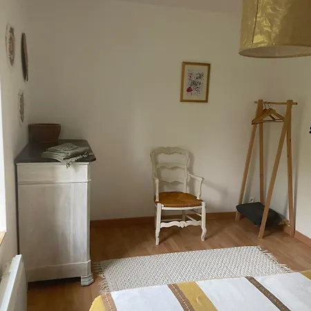 Les Penates En Segala
