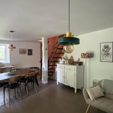 Les Penates En Segala *