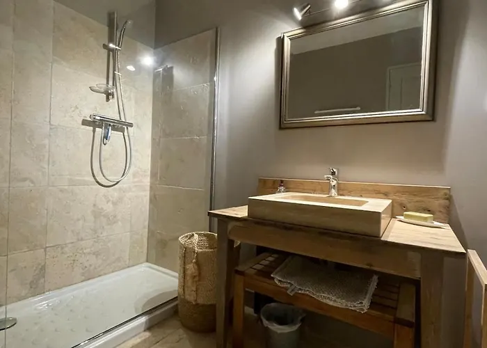 Casa de Férias Les Penates En Segala Quins