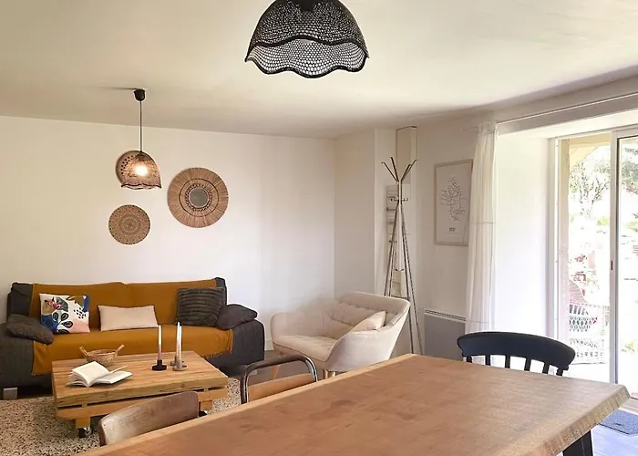 Les Penates En Segala